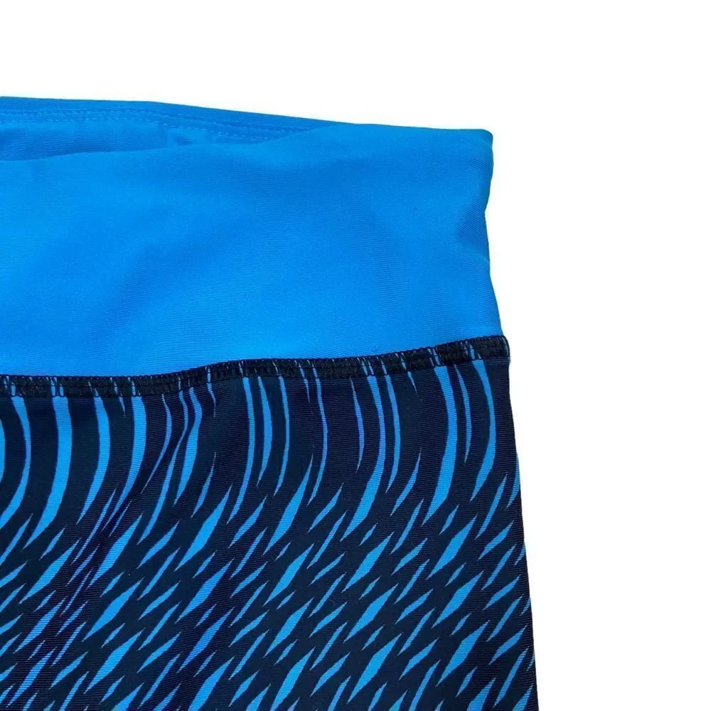Under Armour Heat Gear Ladies Cropped Turquoise and Black Leggings Size Small - Picture 4 of 7